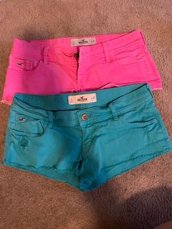 Women’s Hollister shorts 3-5