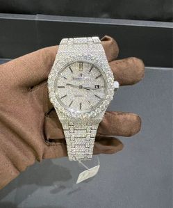Men’s Moissanite  Watch – Iced Out Diamond Luxury Timepiece