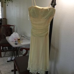 Elegant Fancy Kiki Yellow Short Dress Used Once Size M