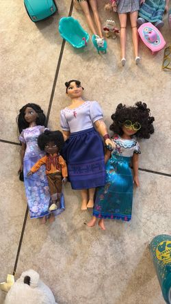Encanto dolls