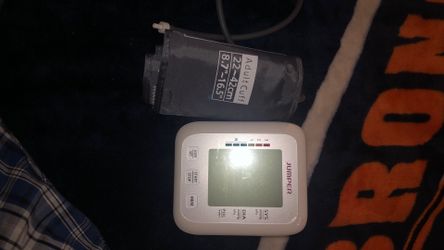 Electric blood pressure monitor