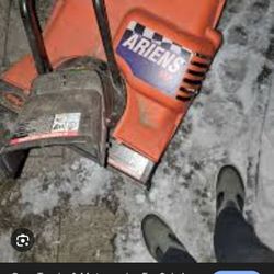 Snowblower With Electric Start