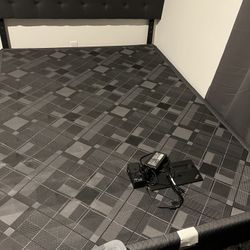 Free Queen Box spring