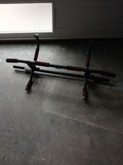 Pull up bar