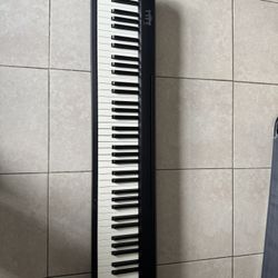 Roland FP-10 Digital Piano - Black Bundle with KSC-FP10 Stand