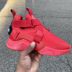 Huarache Size 6.5 Boys 8 Women s 35 for Sale in Yonkers NY