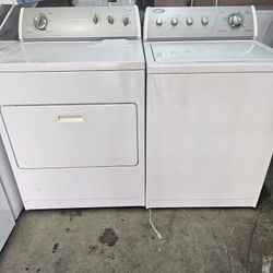 WHIRLPOOL WASHER & GAS DRYER WHITE 