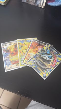 4 Pokemon Cards (Full Art)