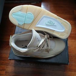 Air Jordan 4s Size 10