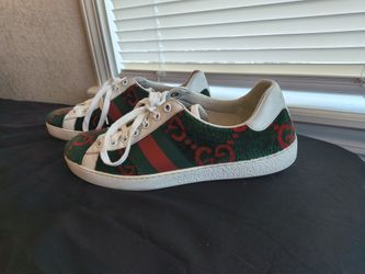 Authentic Gucci Shoes 
