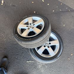 Rines Y Llanta En Buen Estado 