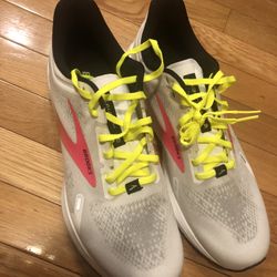 Brooks Launch 9 Shoes