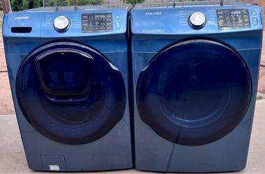 Samsung Front Load Washer and GAS Dryer Set
