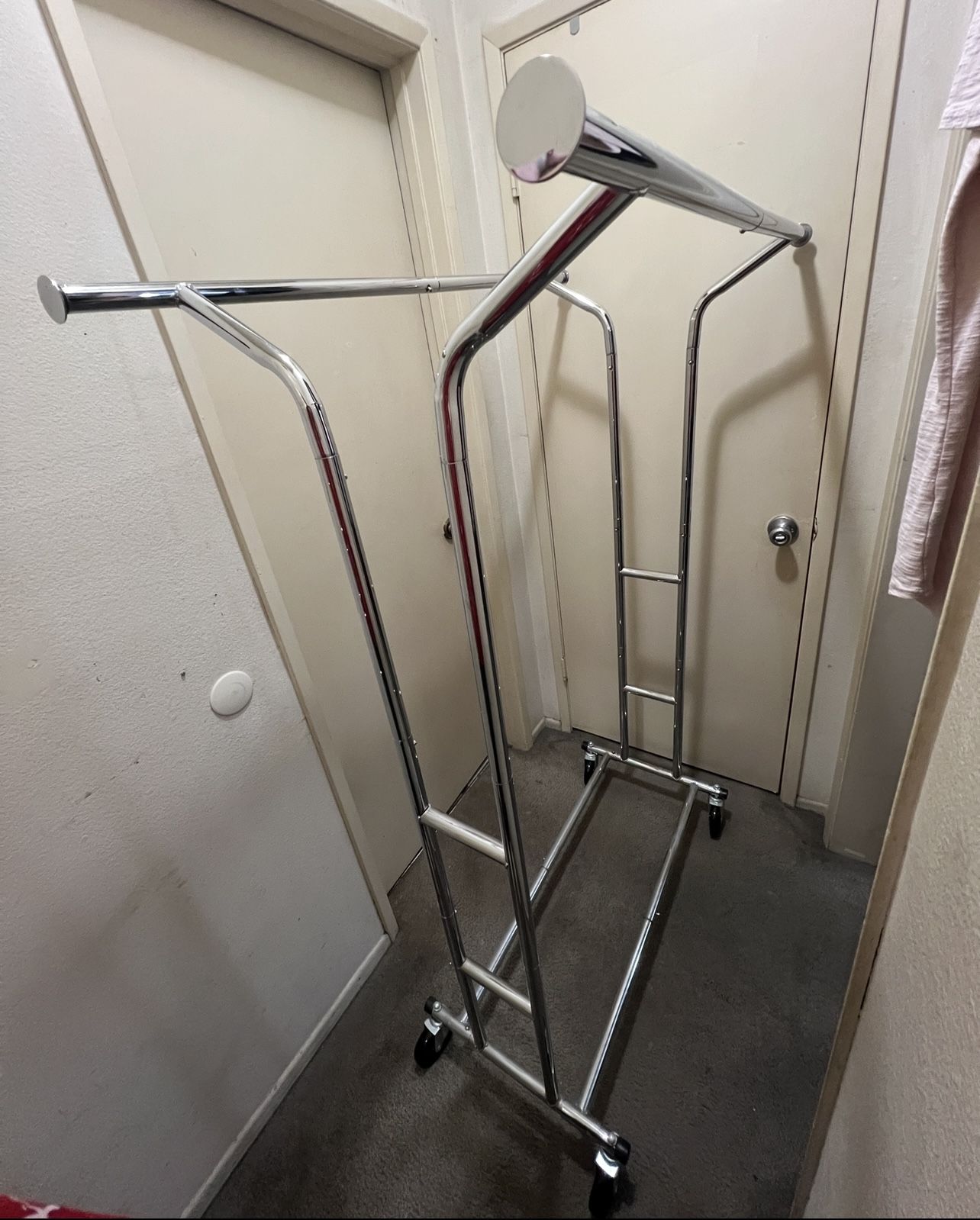 Commercial Grade Double Rail Garment Rolling Rack, Chrome Finish