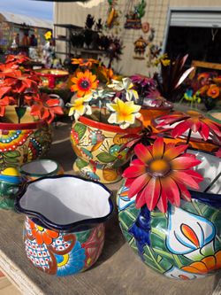 Vibrant beauty🌺authentic talavera,POTS
metal art imports🌵Birdbaths, flowers,cacti