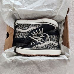 Vans Sk8-Hi Mte-1, Girls' Size 1.5 - Black Floral 