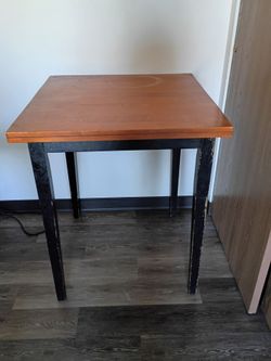 Table in good shape