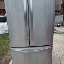 Whirlpool Refrigerator