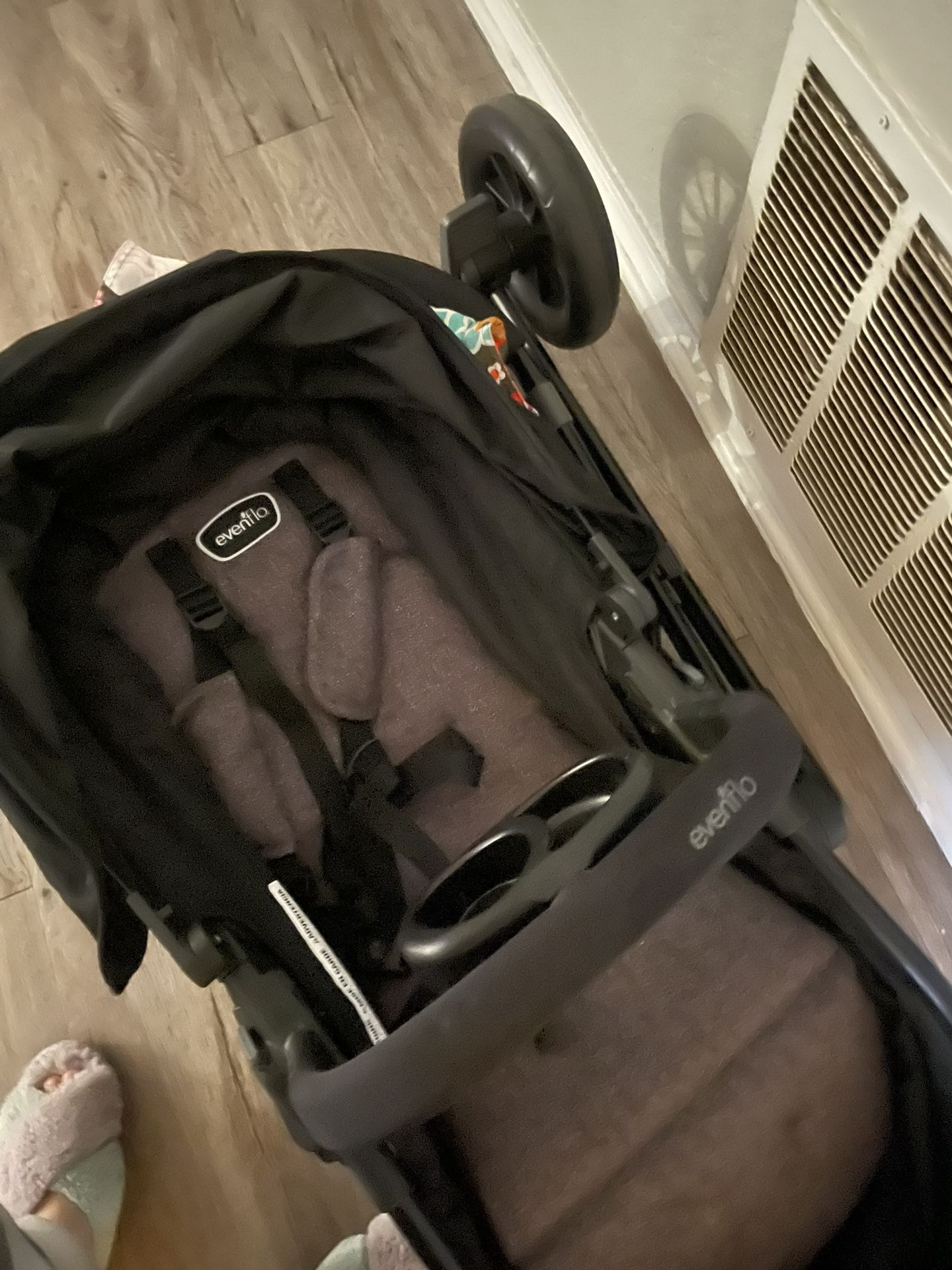 Evenflow Car seat/stroller Set