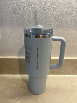 Stanley X Starbucks
