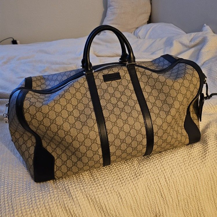 Gucci Duffle Bag Authentic