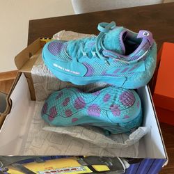 Adidas Dame Sullys