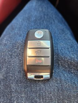 Kia Key Fob With Key