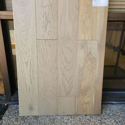 🔥 CLEARANCE – Oak Wood Engineered Flooring | 3mm Wear Layer | 9/16" x 5" RL | Only $1.99/sq ft (Reg. $5.99) – FINAL SALE