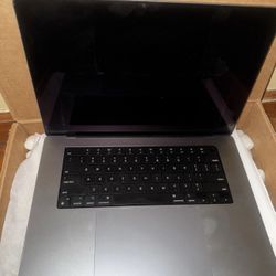 MacBook Pro 16” 2021 A2485 M1 Max Chip 64GB 2TB SSD For PARTS NOT WORKINg