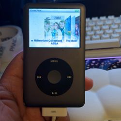 Apple iPod Classic 7th Gen 120GB Black Tested And Working  2