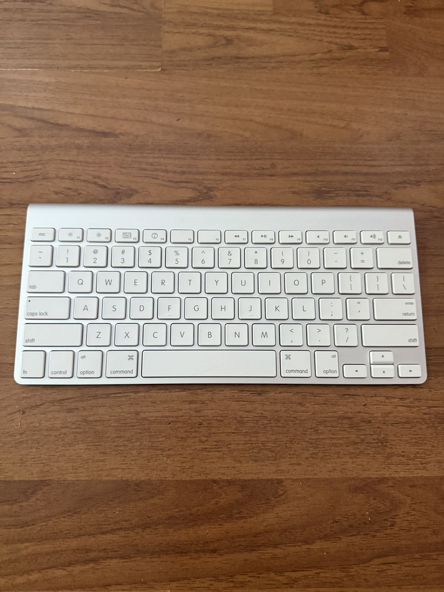 Apple Bluetooth Keyboard