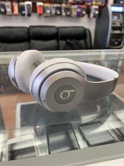 Beats solo 3 silver wireless mint