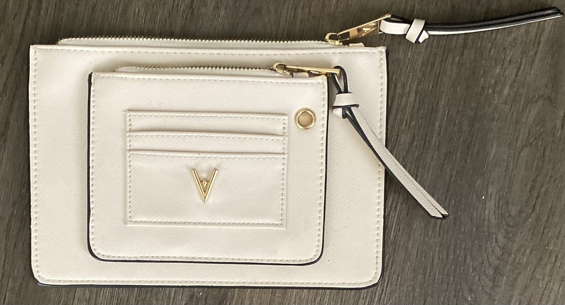 Vanessa Williams Pouch With Detachable Wallet 