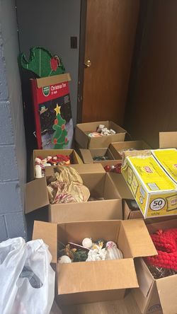 Reseller Christmas and Halloween stuff