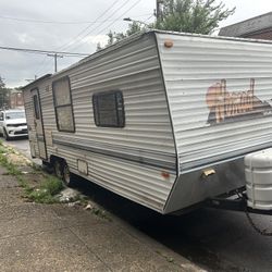 Camper