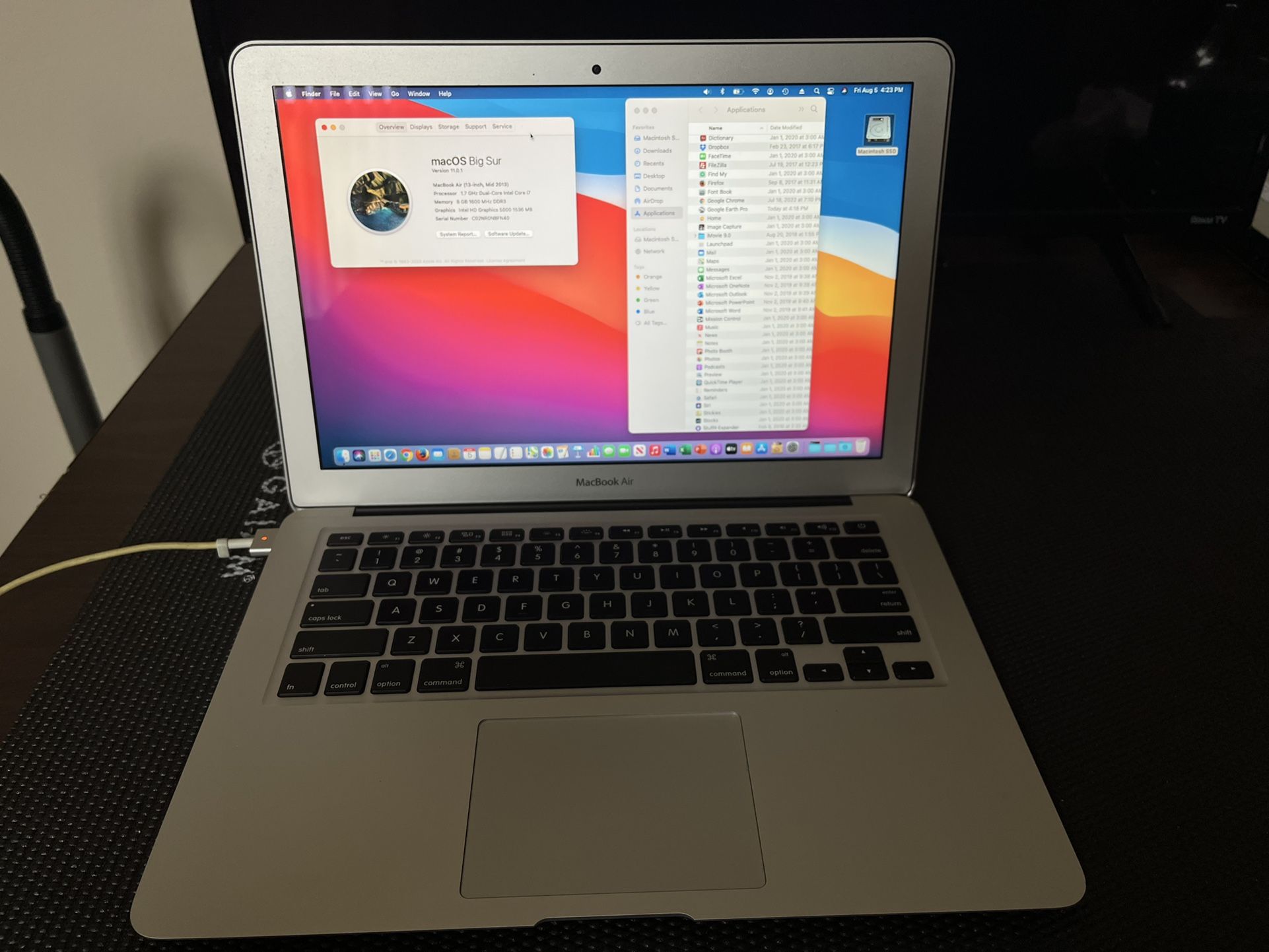 Apple MacBook Air 13" 1.7GHz TB 2.6GHz i7 128SSD Mid 2013