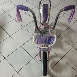 Toddler girls bike