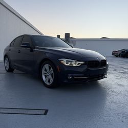 BMW 328i