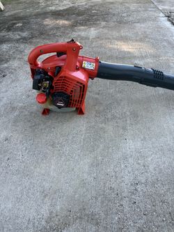 Moving must sale obo- Echo Gas-Powered Leaf Blower. Moving must sale