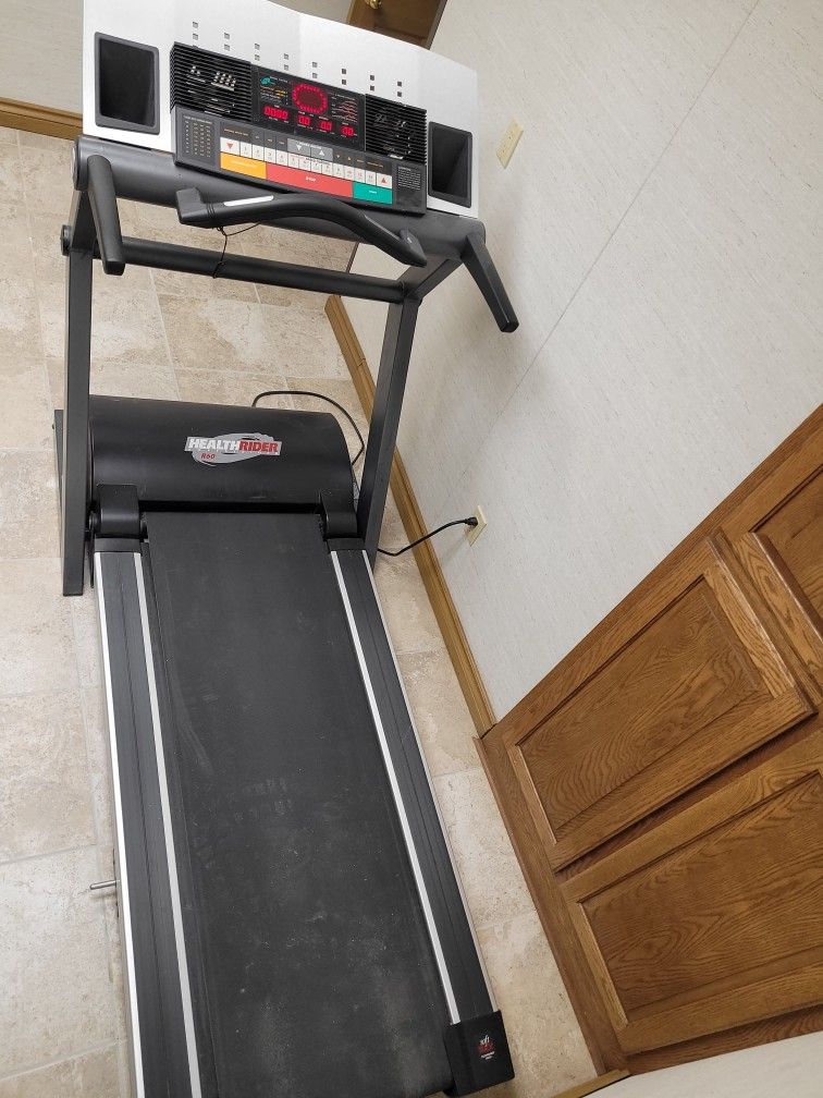 Healthrider r60 folding treadmill