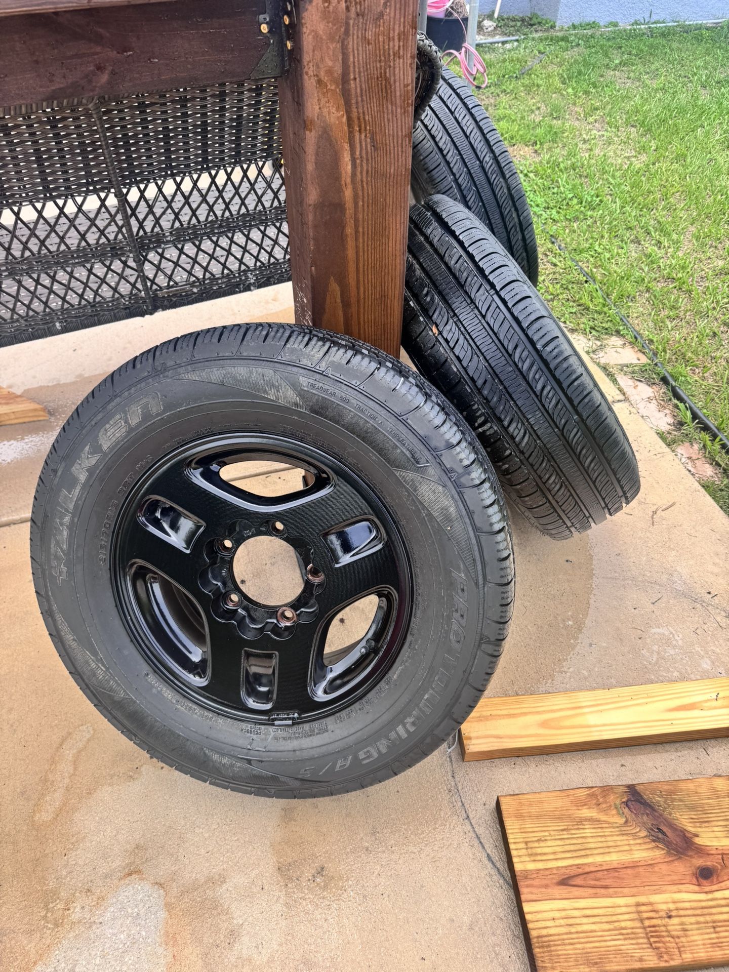 Geo Tracker Wheels