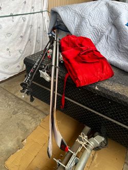Snow Skis, Poles and carry bag
