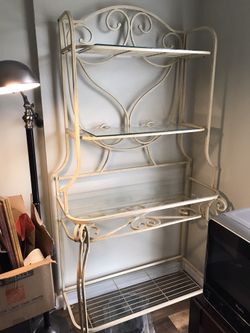 Baker’s Rack (other matching pieces)