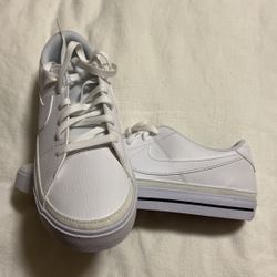 Nike Court Legacy NN 8.5M