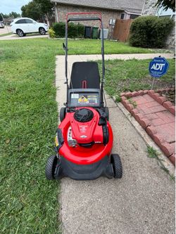 Craftsman M110 21-inch lawn mower