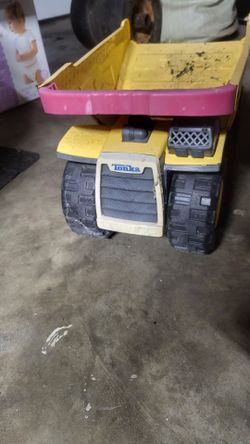 Tonka Toy Dump Truck