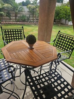 Outdoor Patio Bar Table and 4 Bar Chairs set/ table and 4 Barstools outdoor Furniture/Cash Only