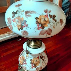 Vintage Gwtw Hurricane Lamp
