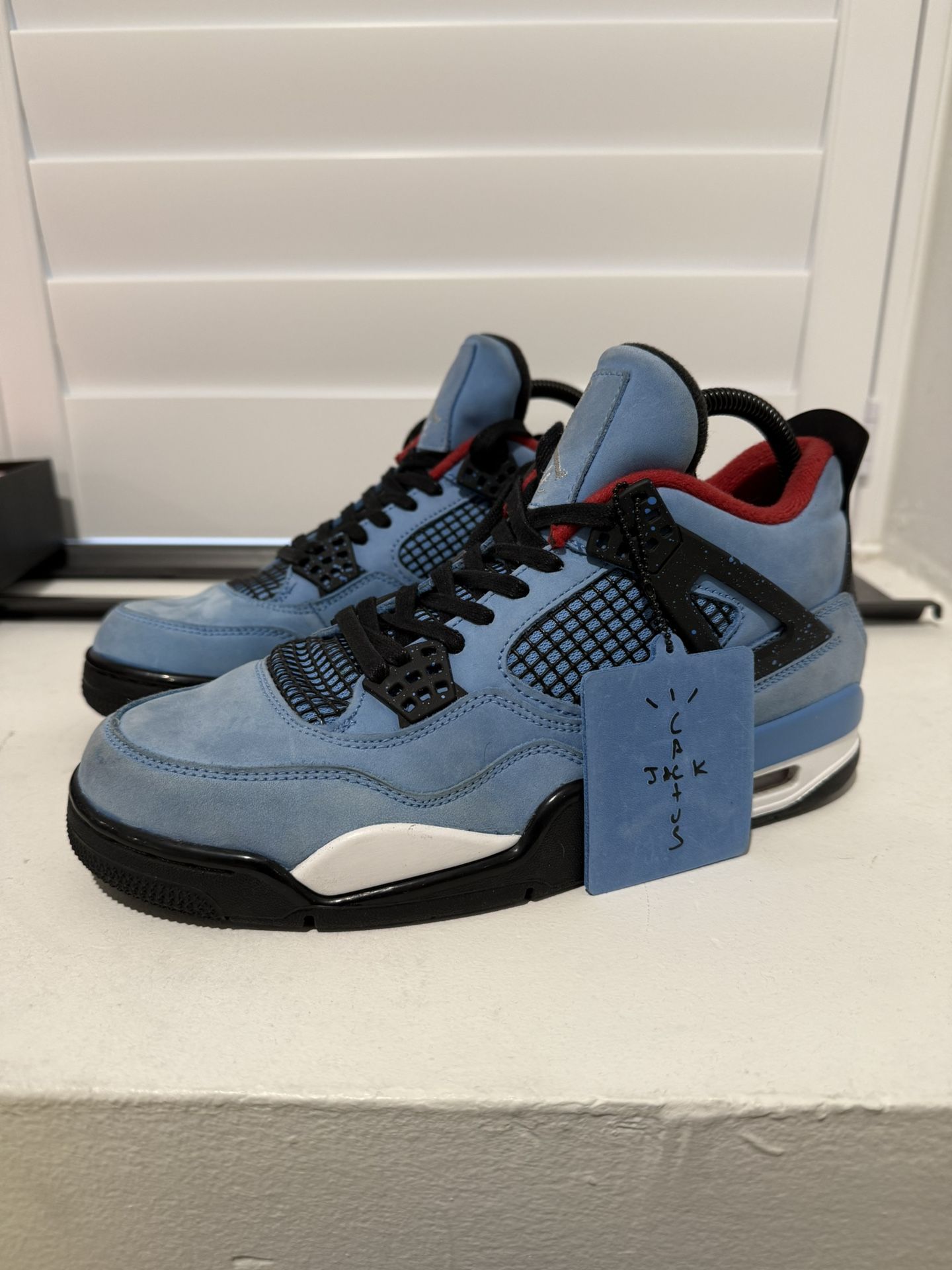 Air Jordan 4 Travis Scott Size 9