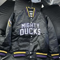 🔥 Vintage Mighty Ducks Satin Jacket – Conway #96 🔥